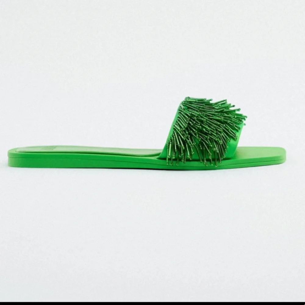 Zara Green Beaded Sandals - Picture 2 of 8